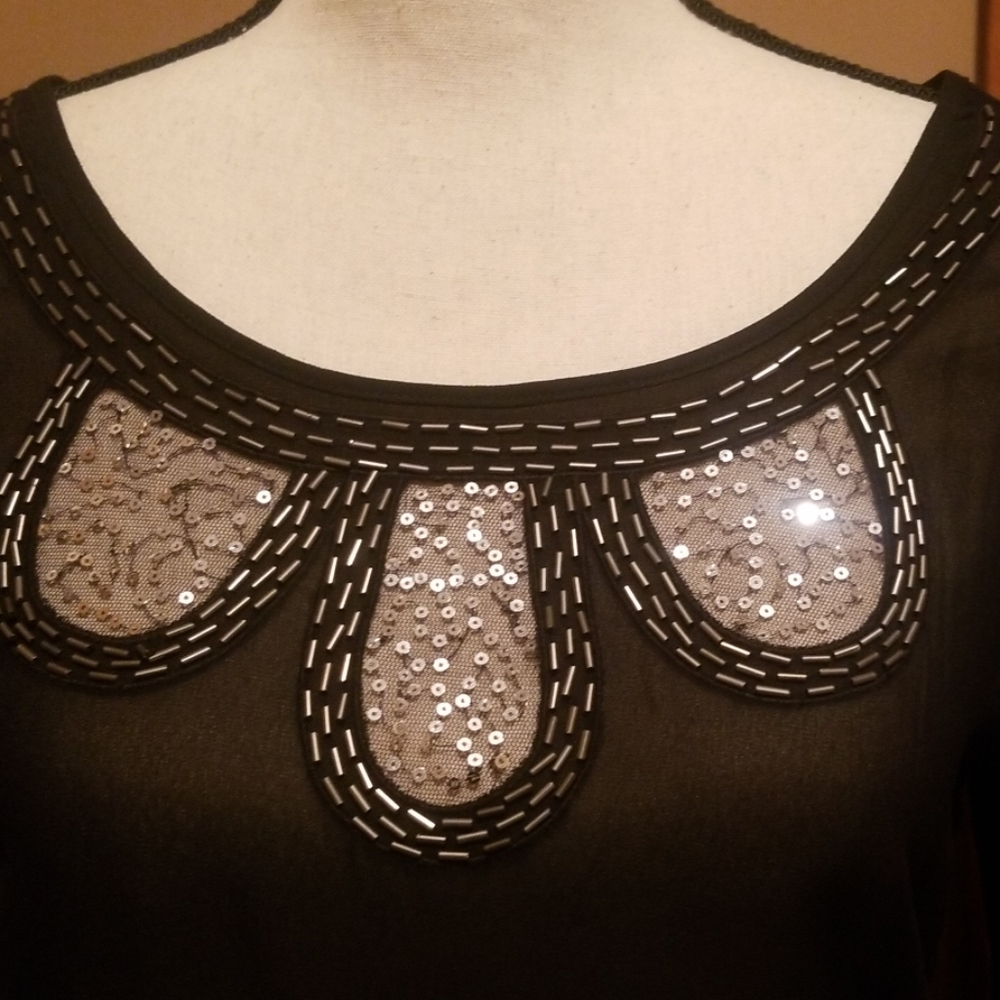 Blouse - Picture 2 of 6